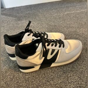Tretorn Sneakers. Size 7.5. Black and Tan.
